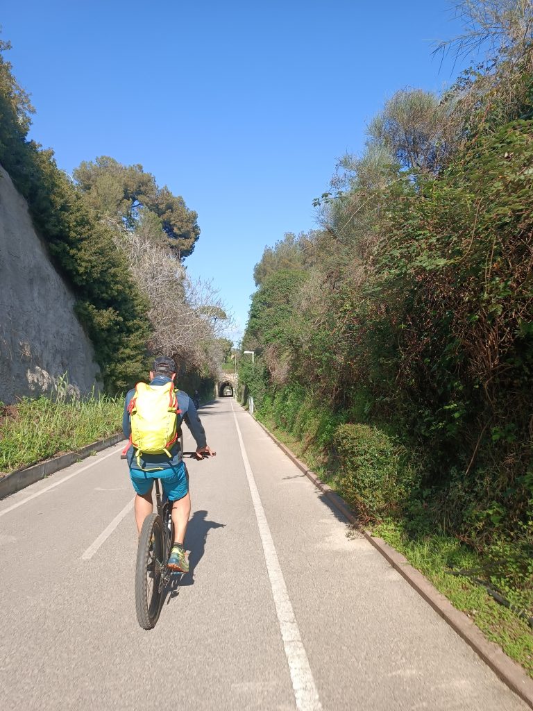ciclabile del ponente ligure